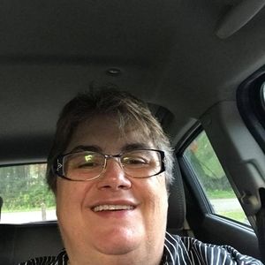 Meet your Posher, Carol